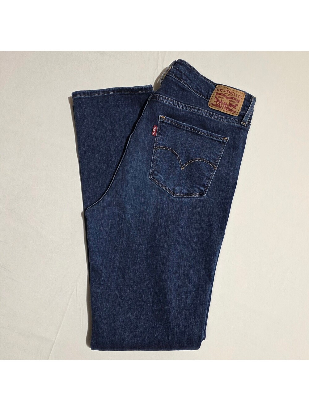 Levi's 724 High Rise Straight Leg Jeans Size 31x32